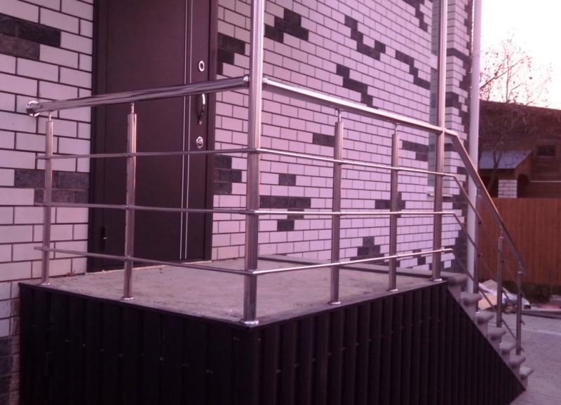 Уличные перила из нержавейки для детских учреждений