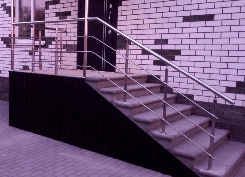 Уличные перила из нержавейки для детских учреждений